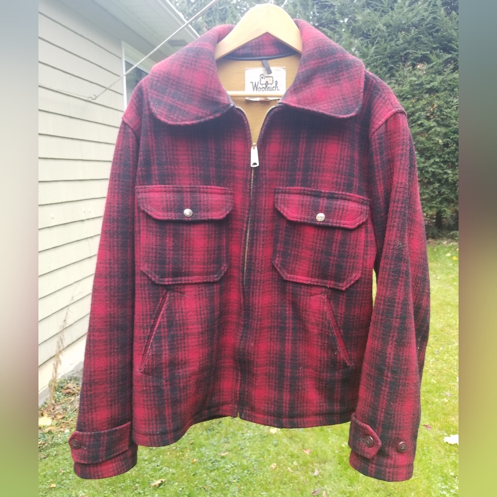 EUC Woolrich vintage red plaid coat